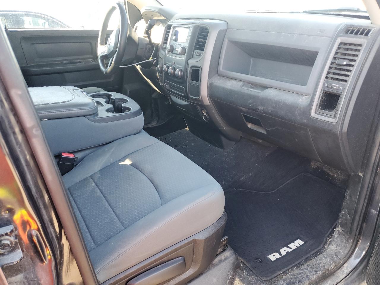 2013 RAM 1500 - Image 8