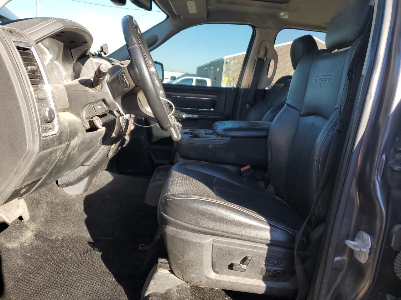 2017 RAM 1500 - Image 7