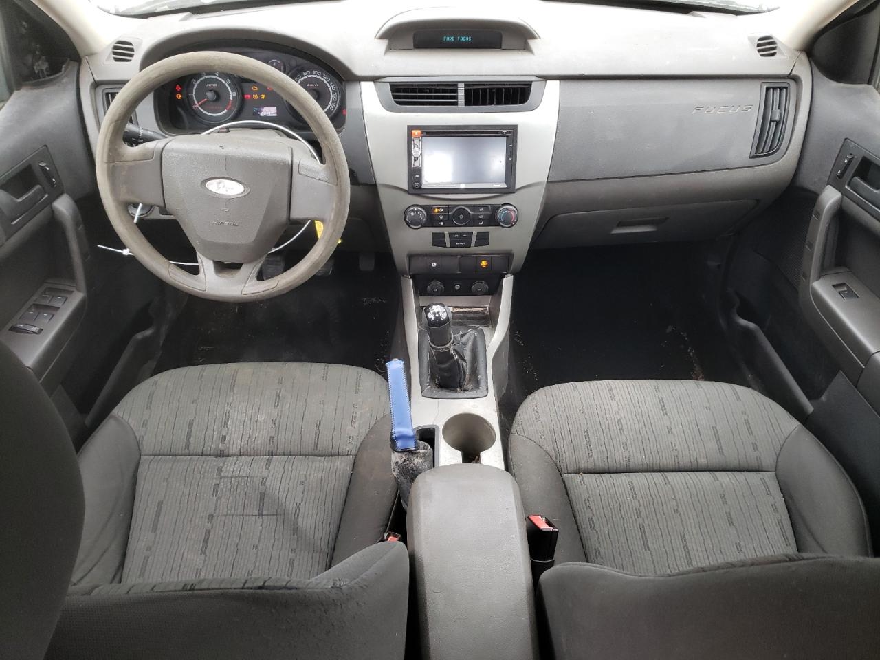 2009 Ford Focus - Image 8