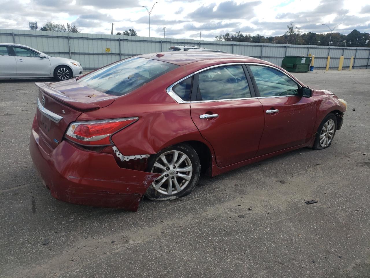 2014 Nissan Altima - Image 3