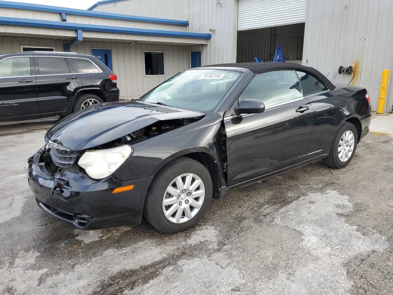 2010 Chrysler Sebring - Image 1