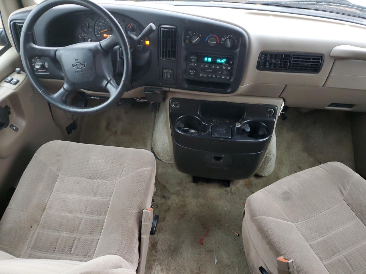 2002 Chevrolet Express G1500 VIN: 1GBFG15R221233379 Lot: 80427284