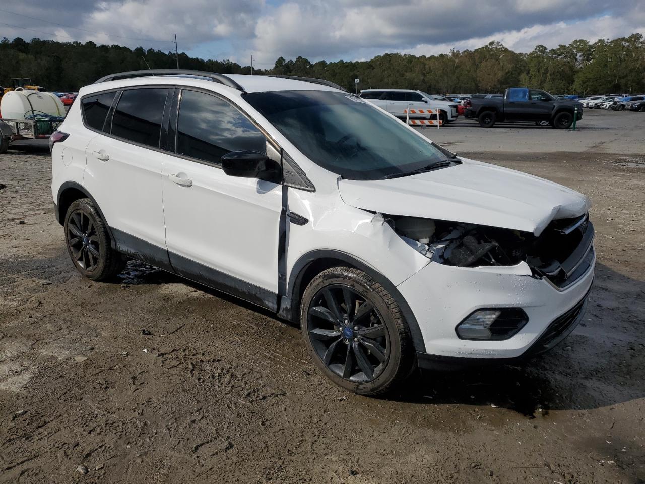 2017 Ford Escape - Image 4