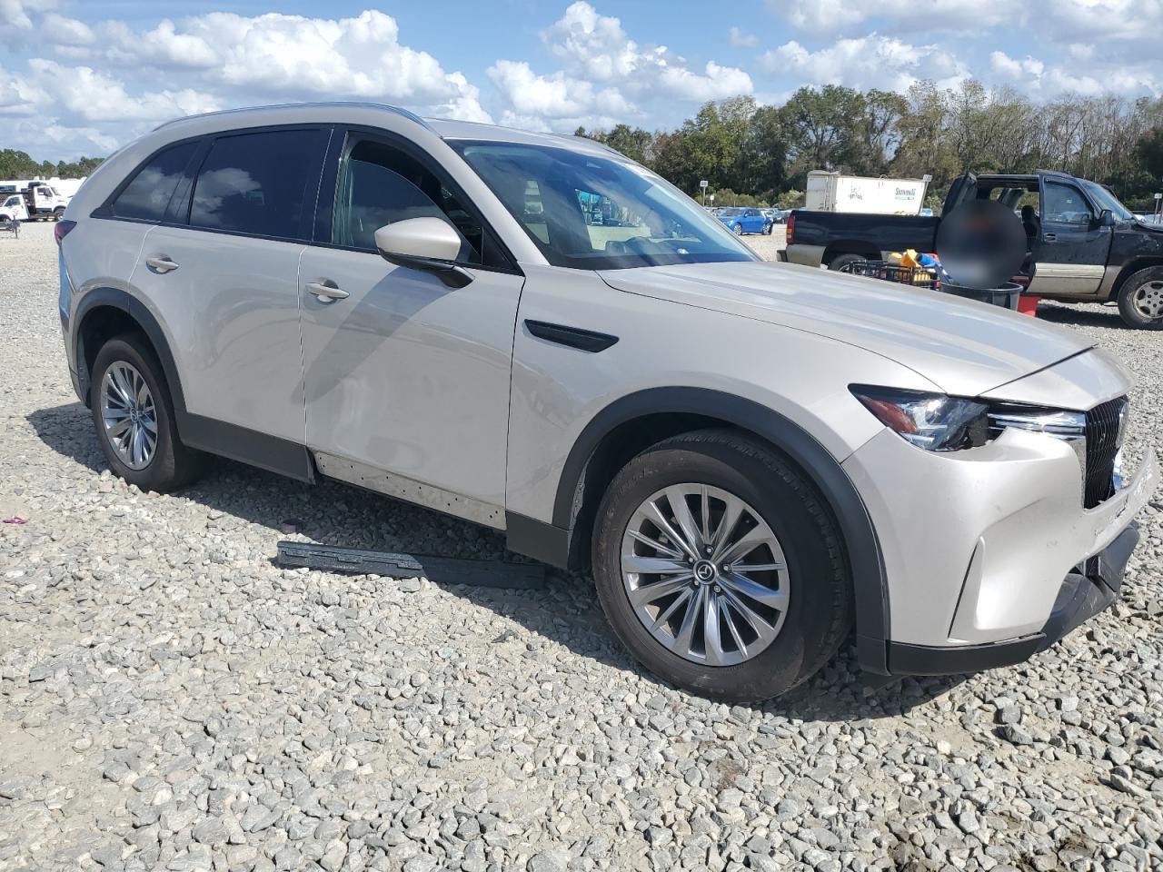 2024 Mazda CX-90 - Image 4