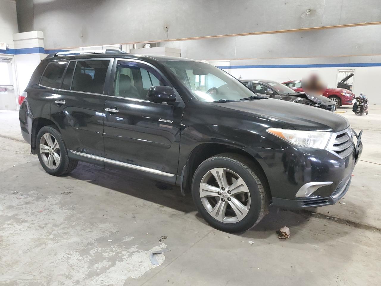 VIN 5TDDK3EH0DS265581 2013 TOYOTA HIGHLANDER no.4