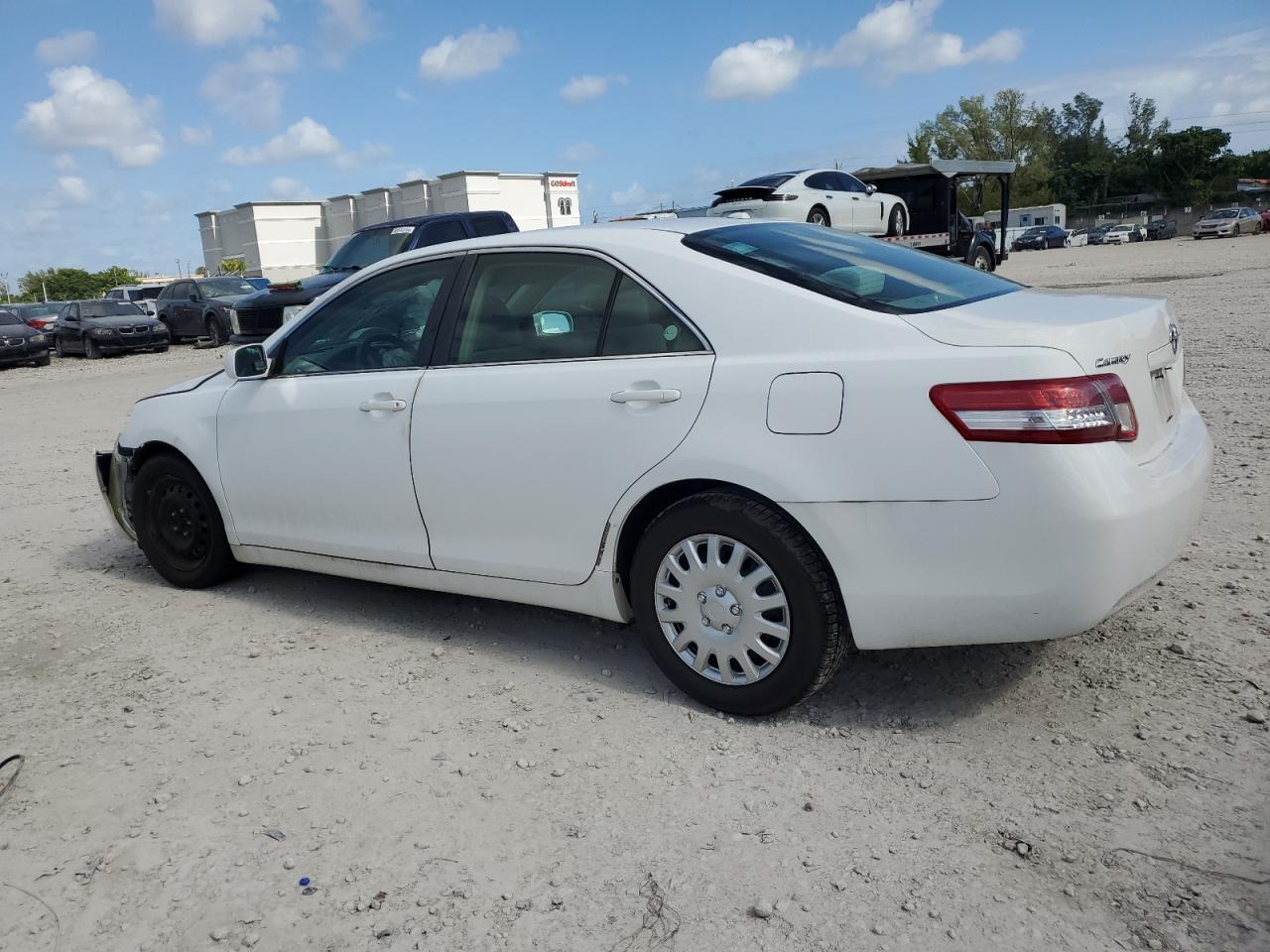 2011 Toyota Camry - Image 2