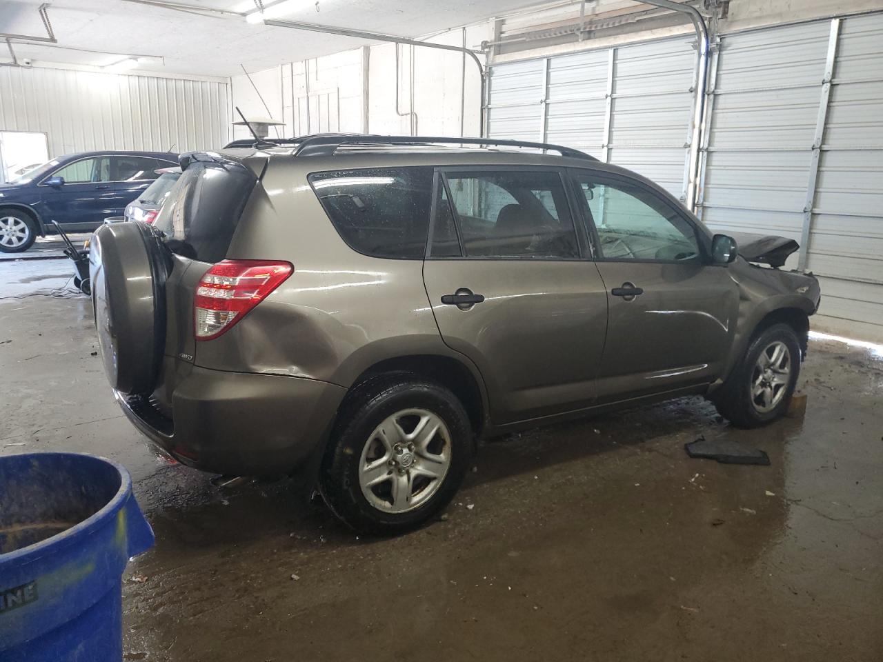 2011 Toyota Rav4 VIN: JTMBF4DV5B5040696 Lot: 79725564