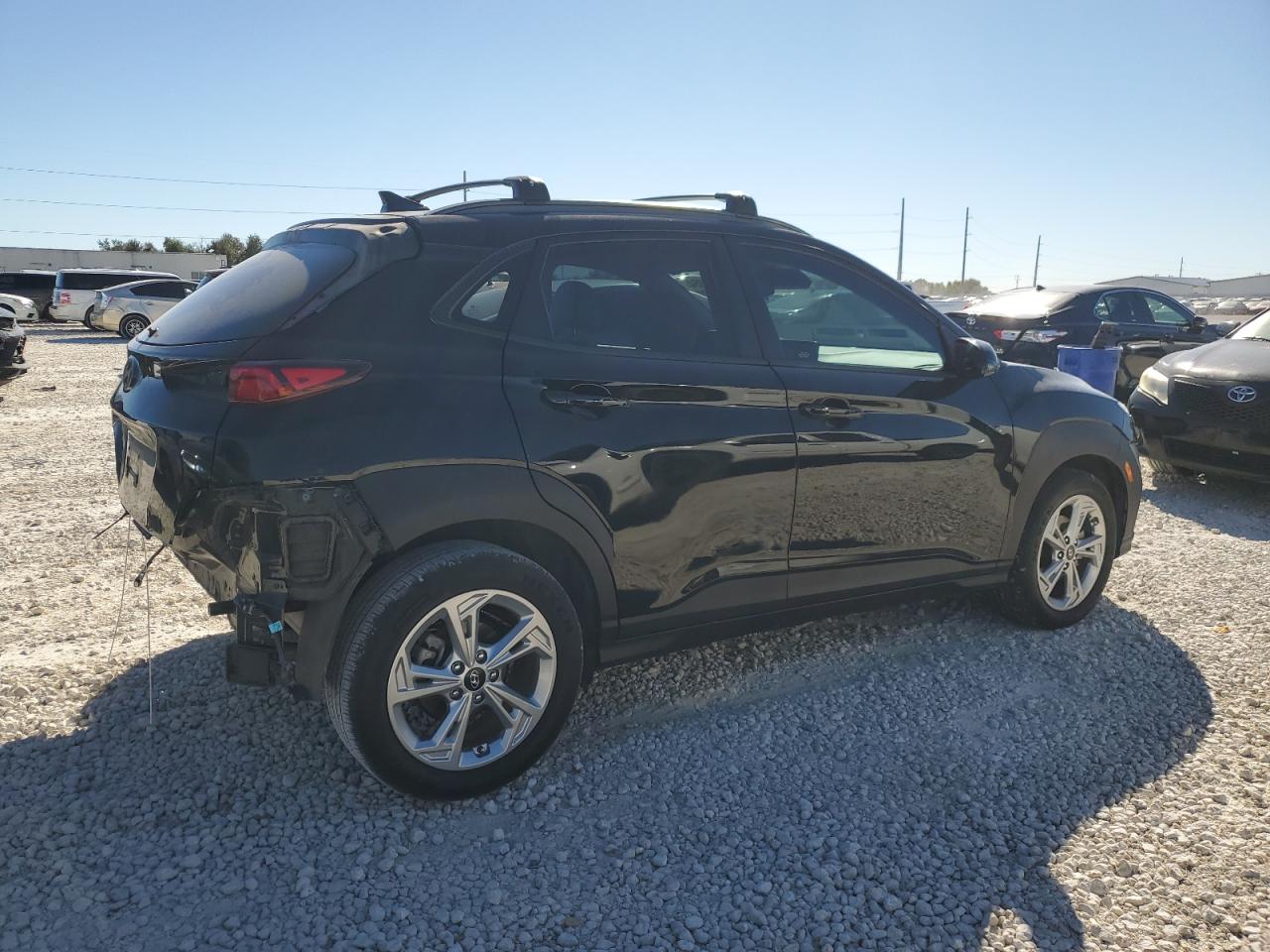 2022 Hyundai Kona - Image 3