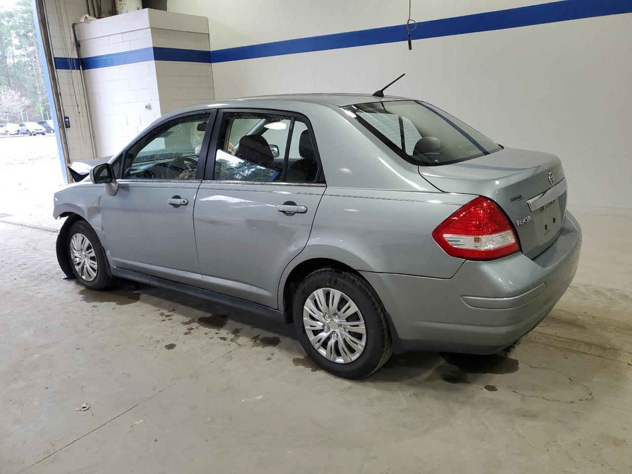 2008 Nissan Versa - Image 2