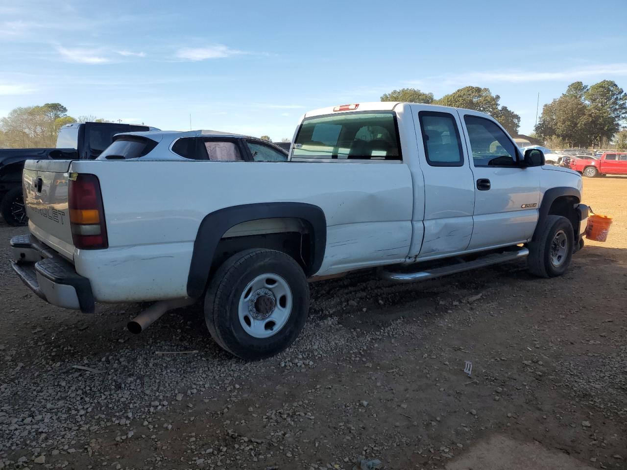 2006 Chevrolet Silverado - Image 3