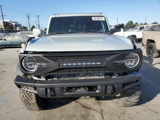  FORD BRONCO 2023 Серебристый