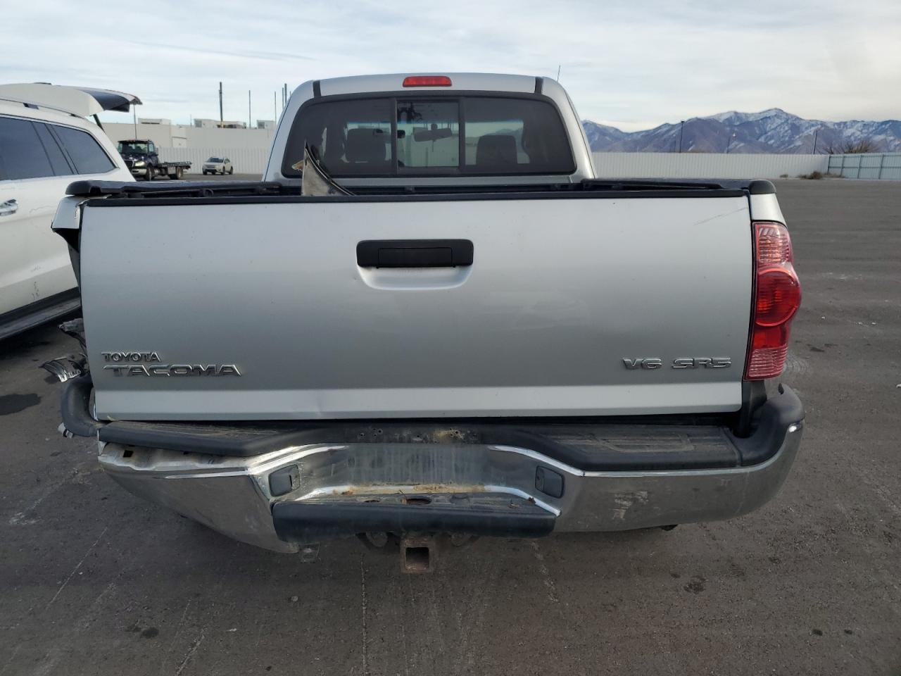 2006 Toyota Tacoma - Image 6
