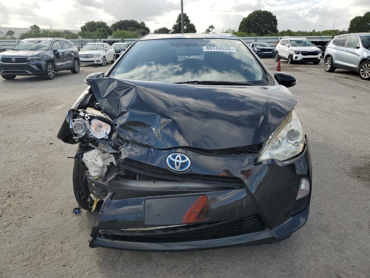 2012 Toyota Prius - Image 5