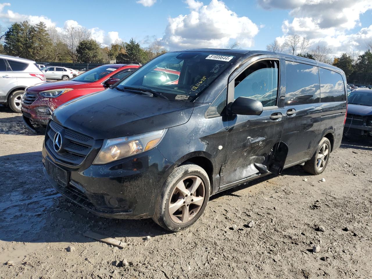 2016 MERCEDES-BENZ METRIS