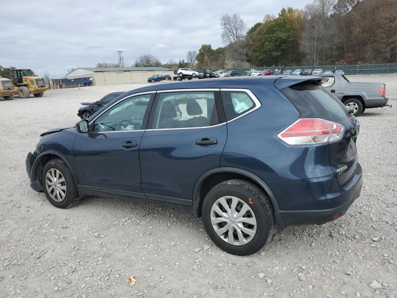 KNMAT2MVXGP613726 2016 NISSAN ROGUE - Image 2