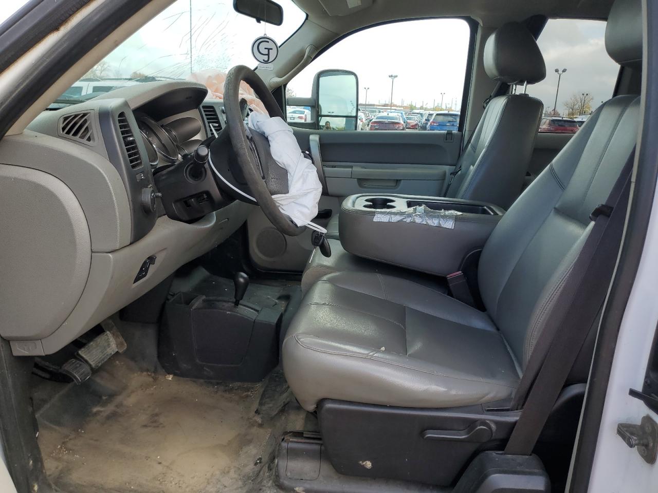 2012 Chevrolet Silverado - Image 7