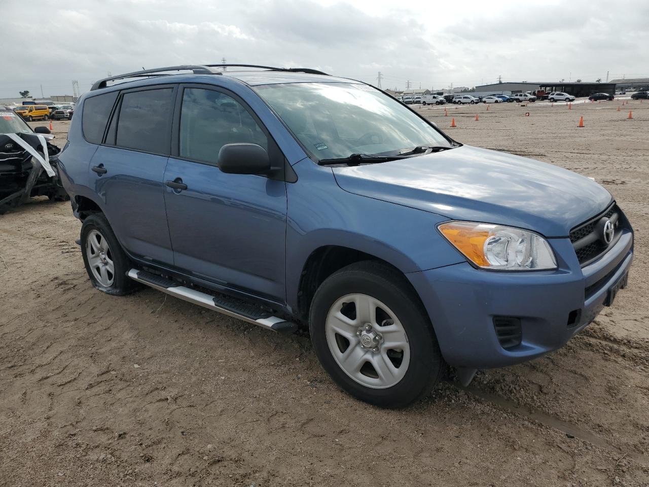 2011 Toyota RAV 4 - Image 4