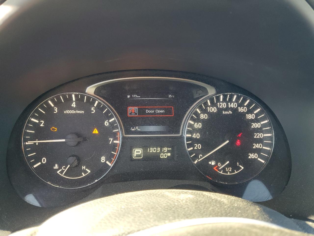 2016 Nissan Altima - Image 9