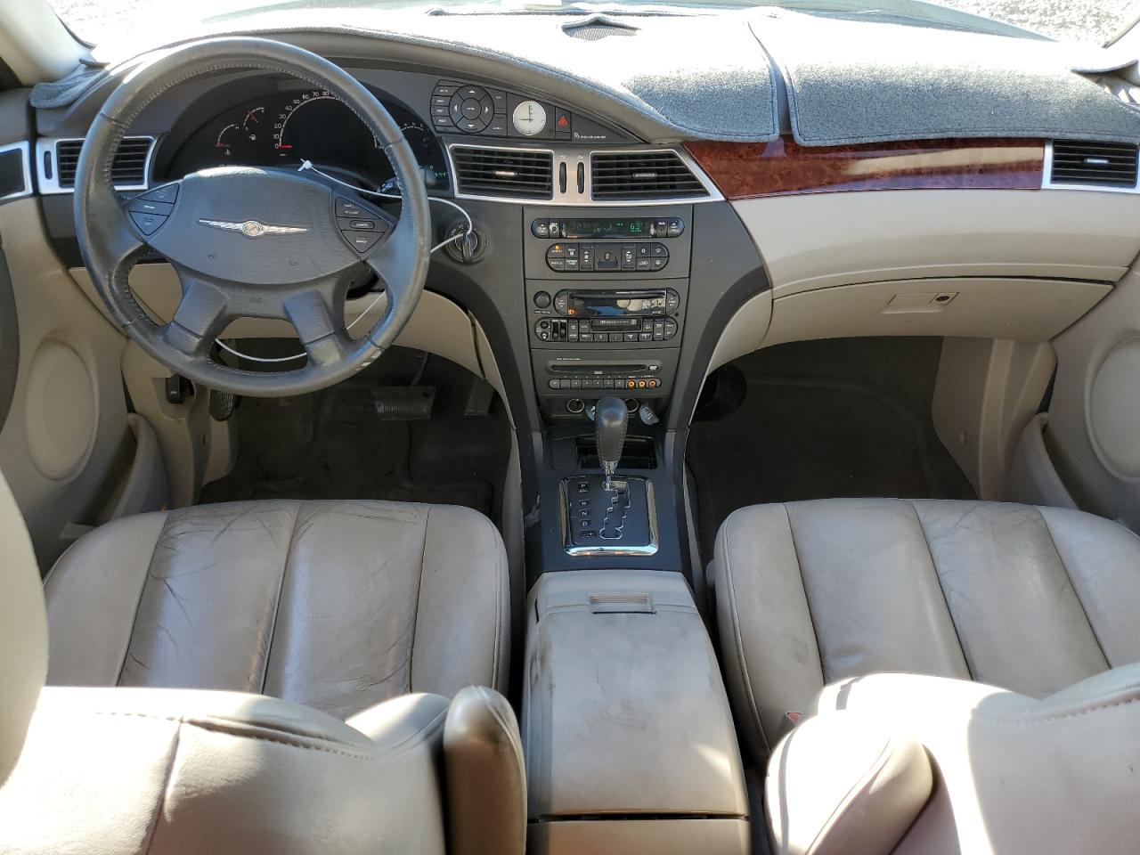 2005 Chrysler Pacifica - Image 8