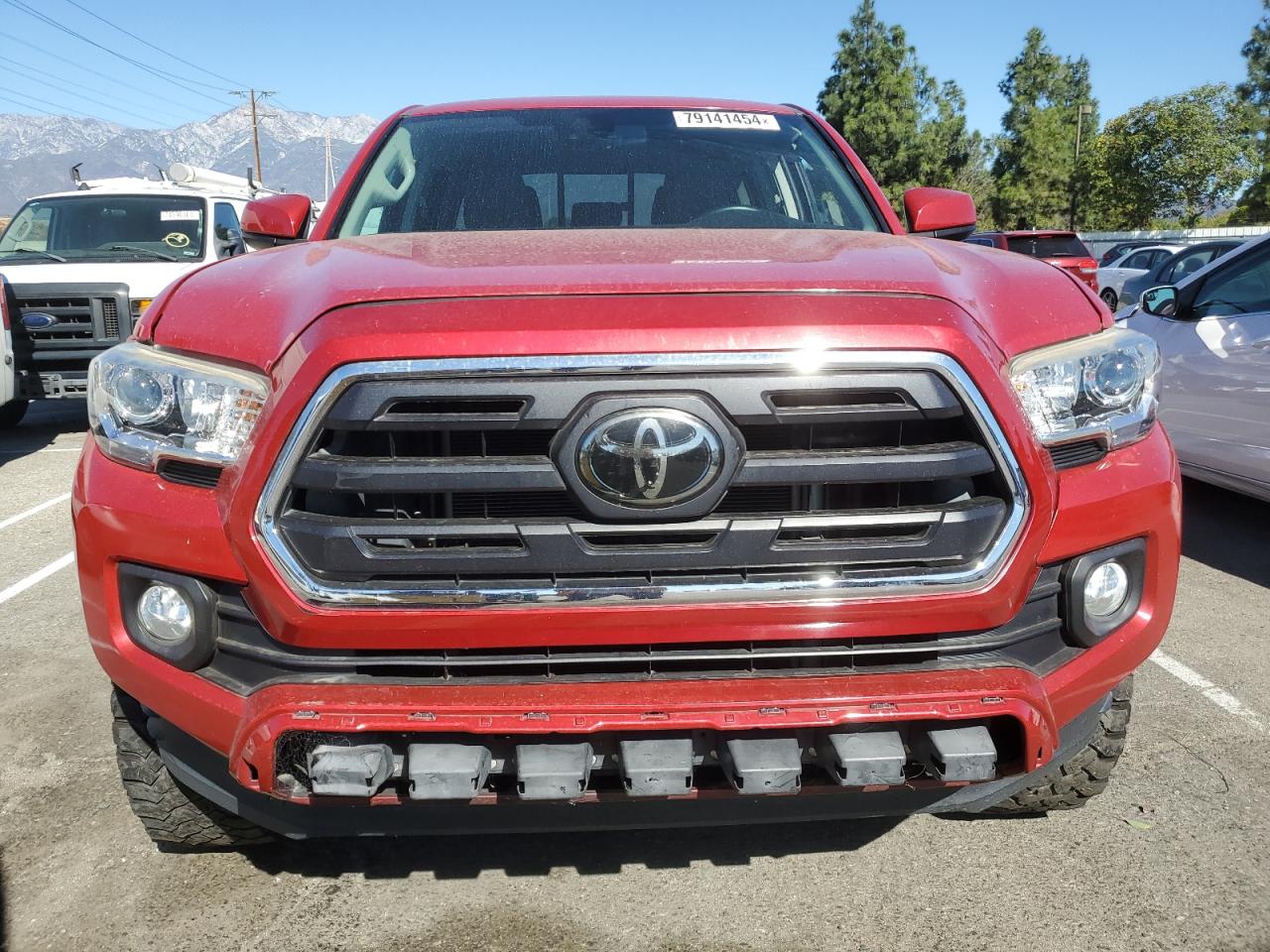 2018 Toyota Tacoma - Image 5