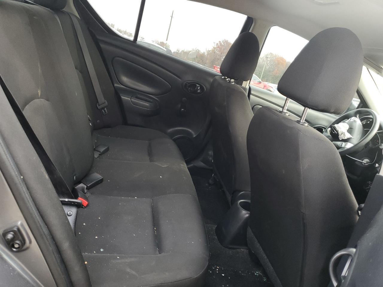 2018 Nissan Versa - Image 11
