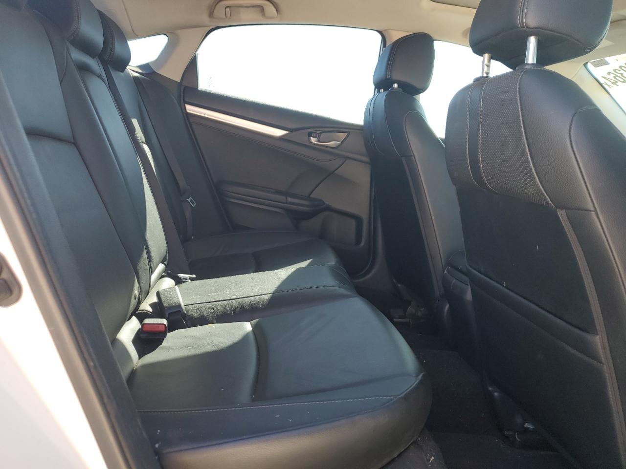 2018 Honda Civic - Image 10