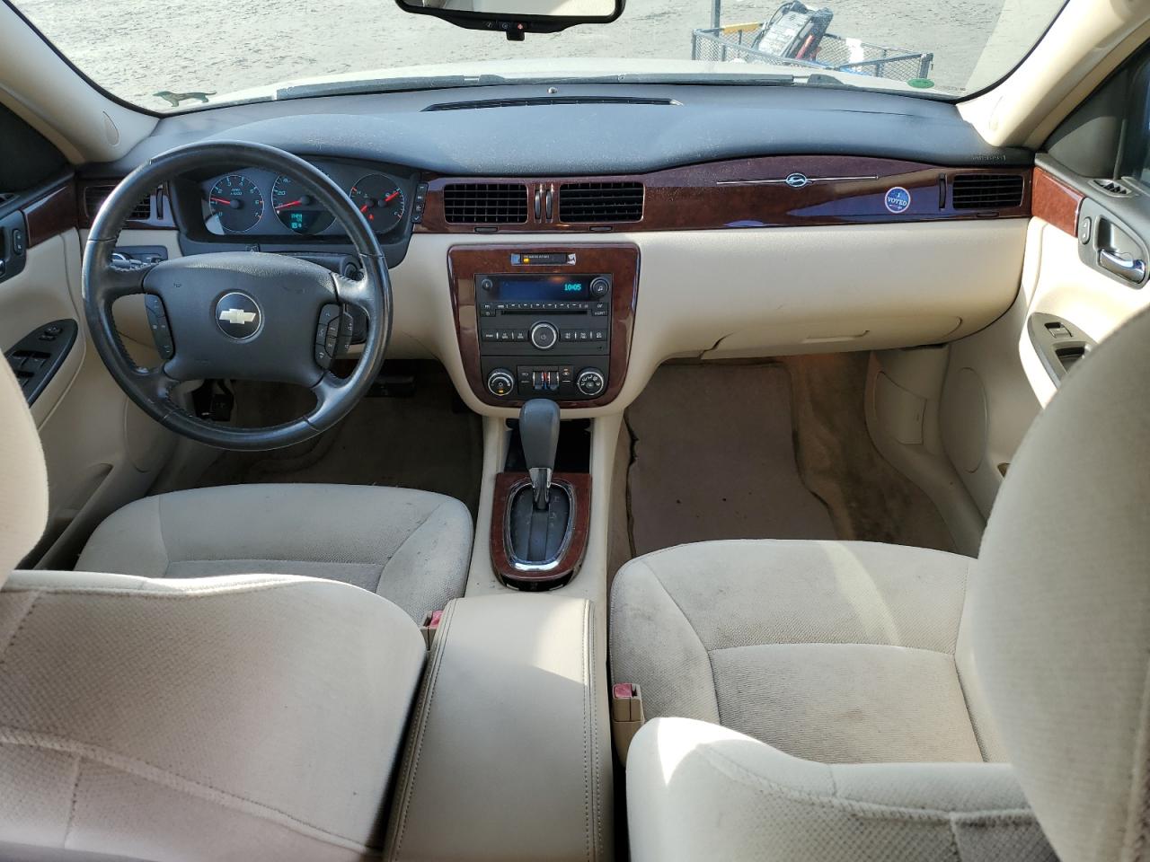 2010 Chevrolet Impala - Image 8