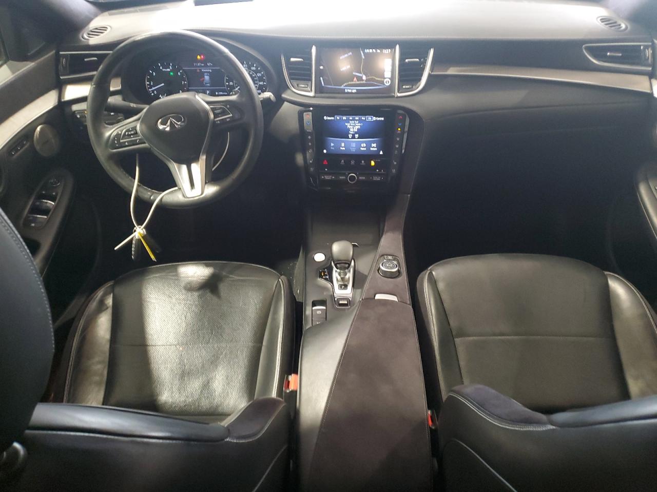 2019 Infiniti QX50 - Image 8