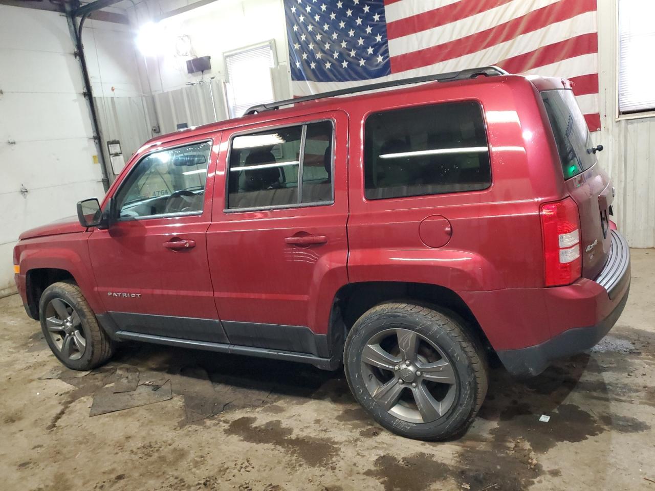 VIN 1C4NJRFB7FD303648 2015 JEEP PATRIOT no.2