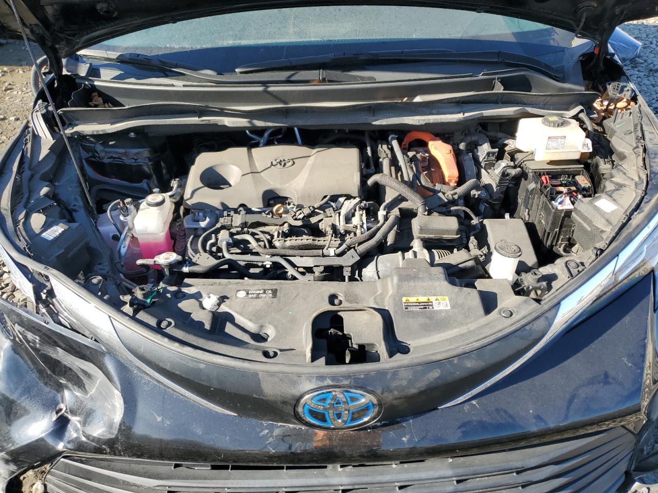 2021 Toyota Sienna - Image 12