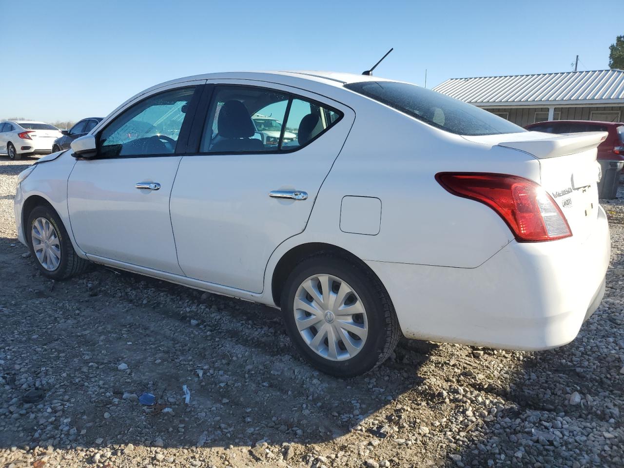 2019 Nissan Versa - Image 2