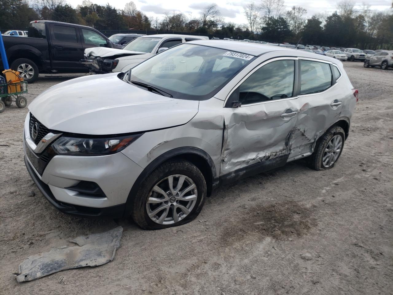 2020 Nissan Rogue - Image 1