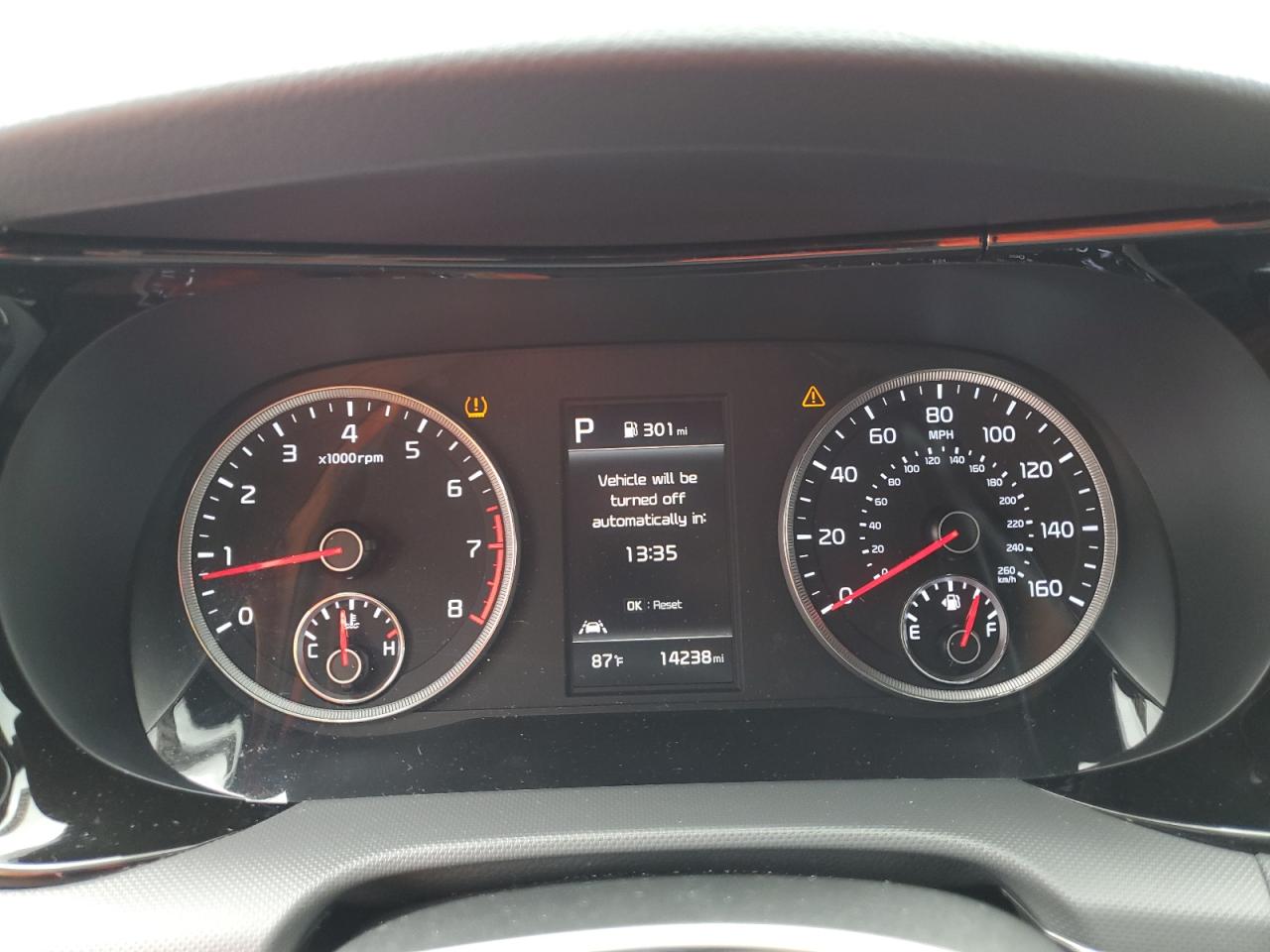 2024 Kia K5 - Image 9
