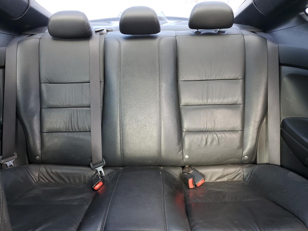 2009 Honda Accord - Image 10