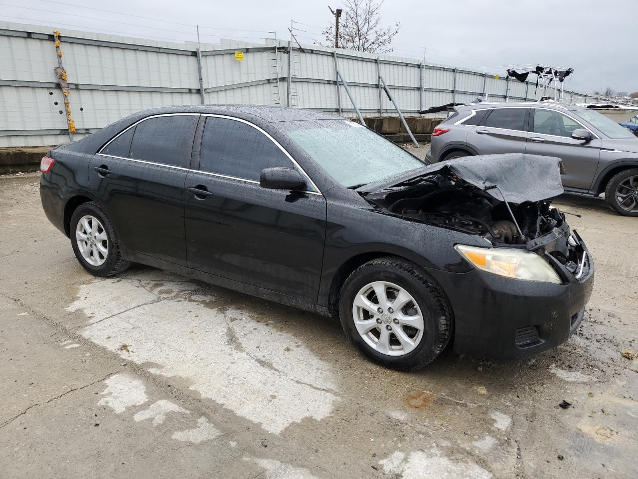 2011 Toyota Camry - Image 4