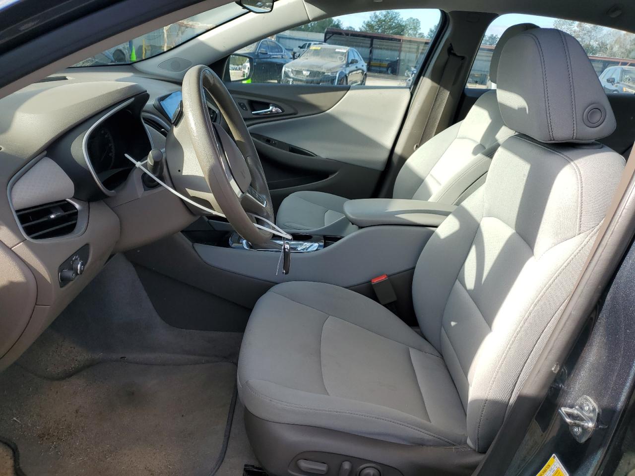 2019 Chevrolet Malibu - Image 7