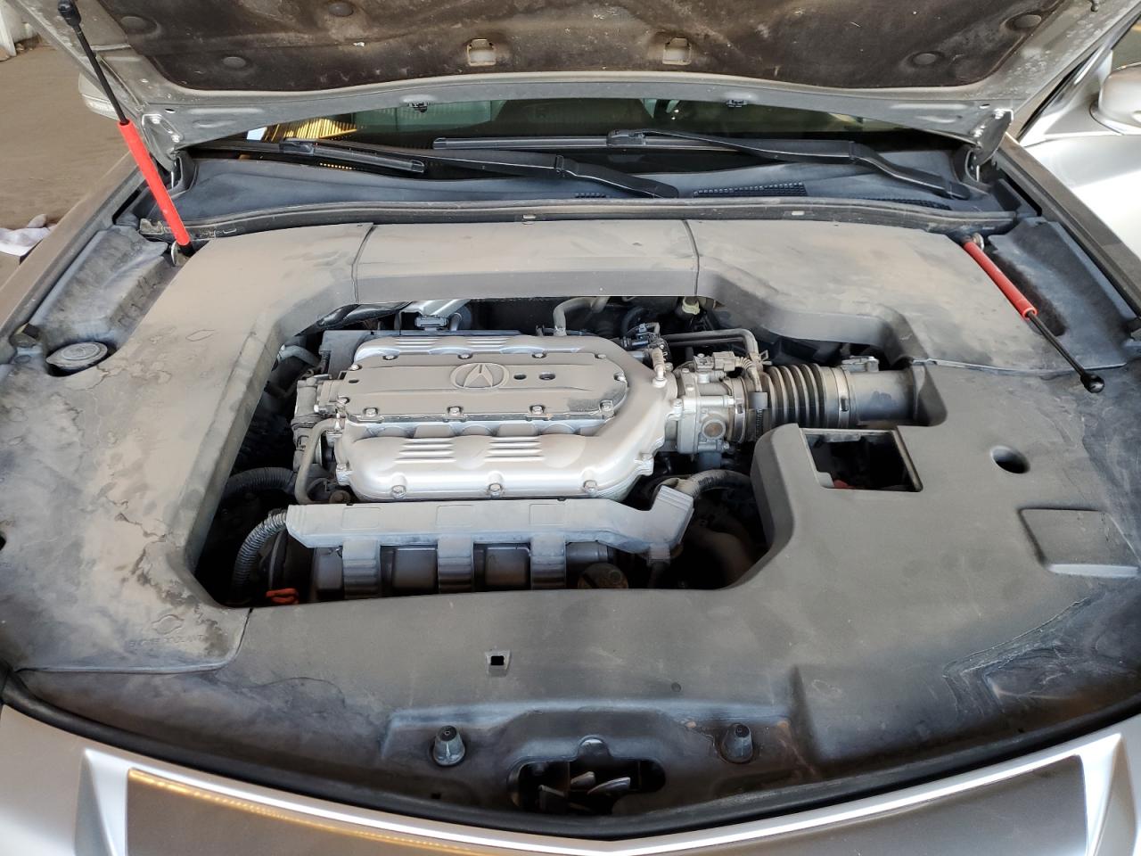 2011 Acura TL - Image 13