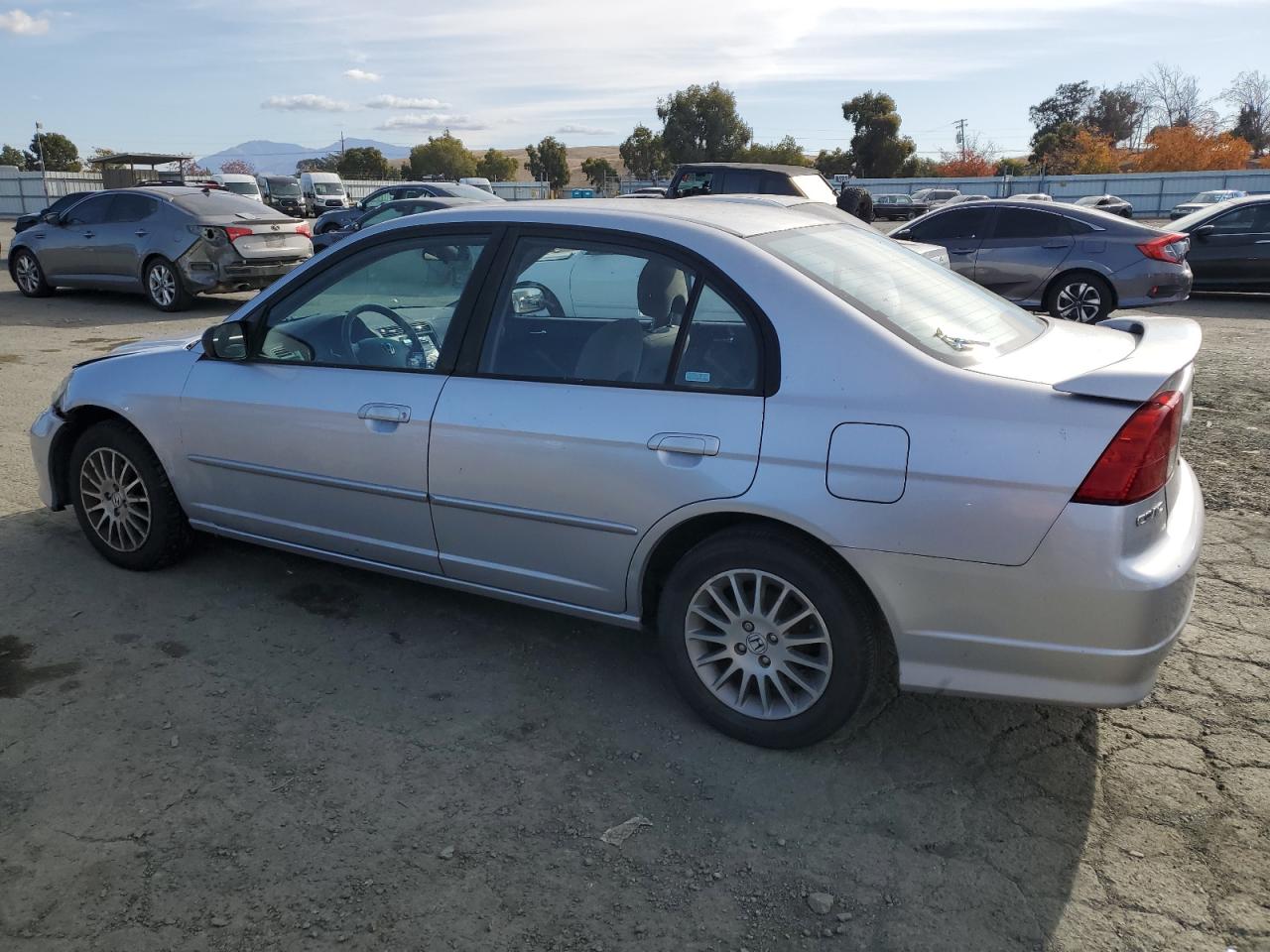 2005 Honda Civic - Image 2
