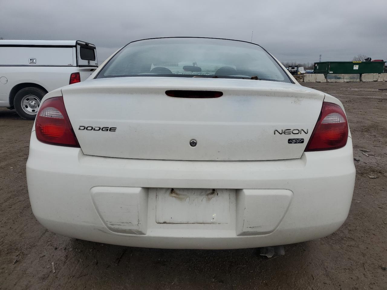 2005 Dodge Neon - Image 6