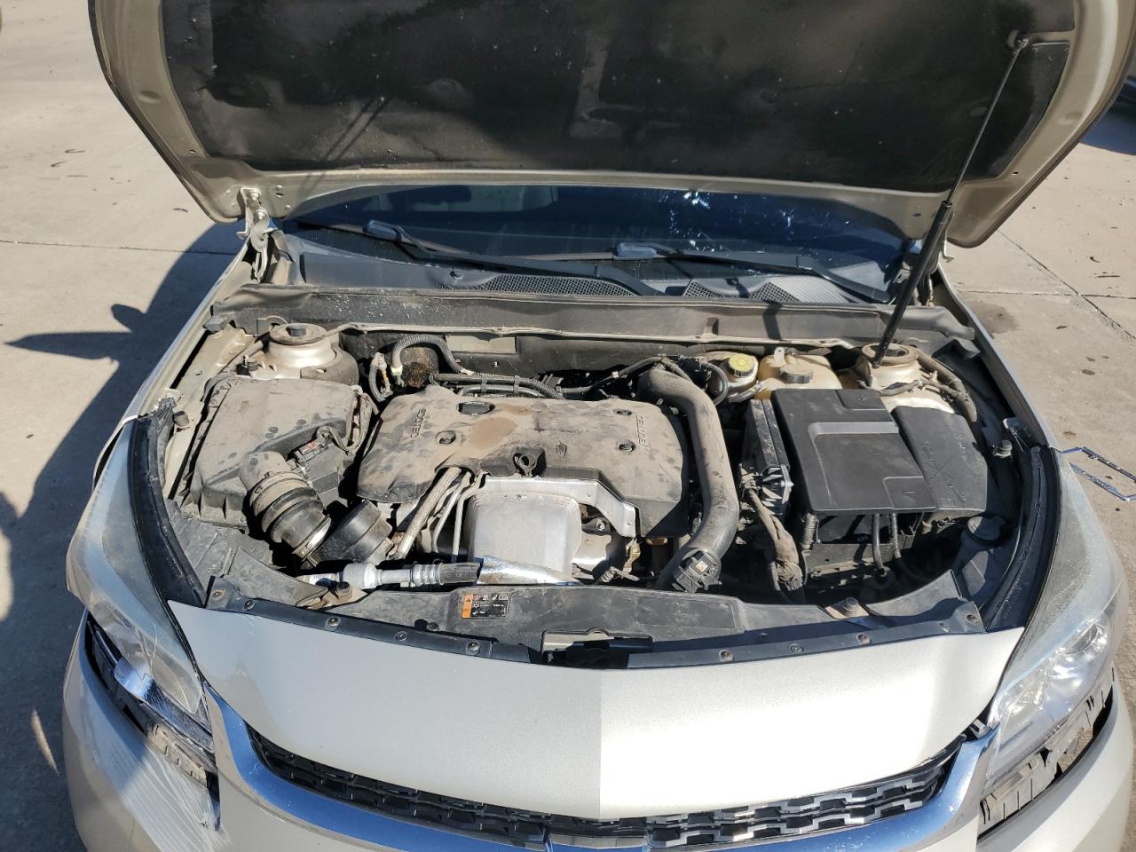 2015 Chevrolet Malibu - Image 12