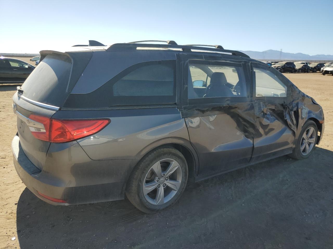 2020 Honda Odyssey - Image 3