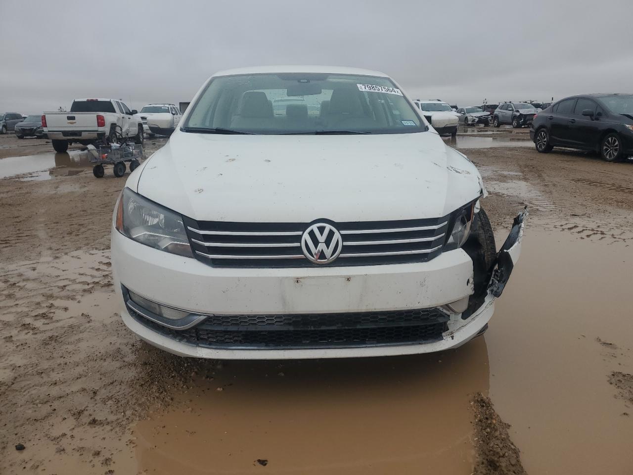 2015 Volkswagen Passat - Image 5
