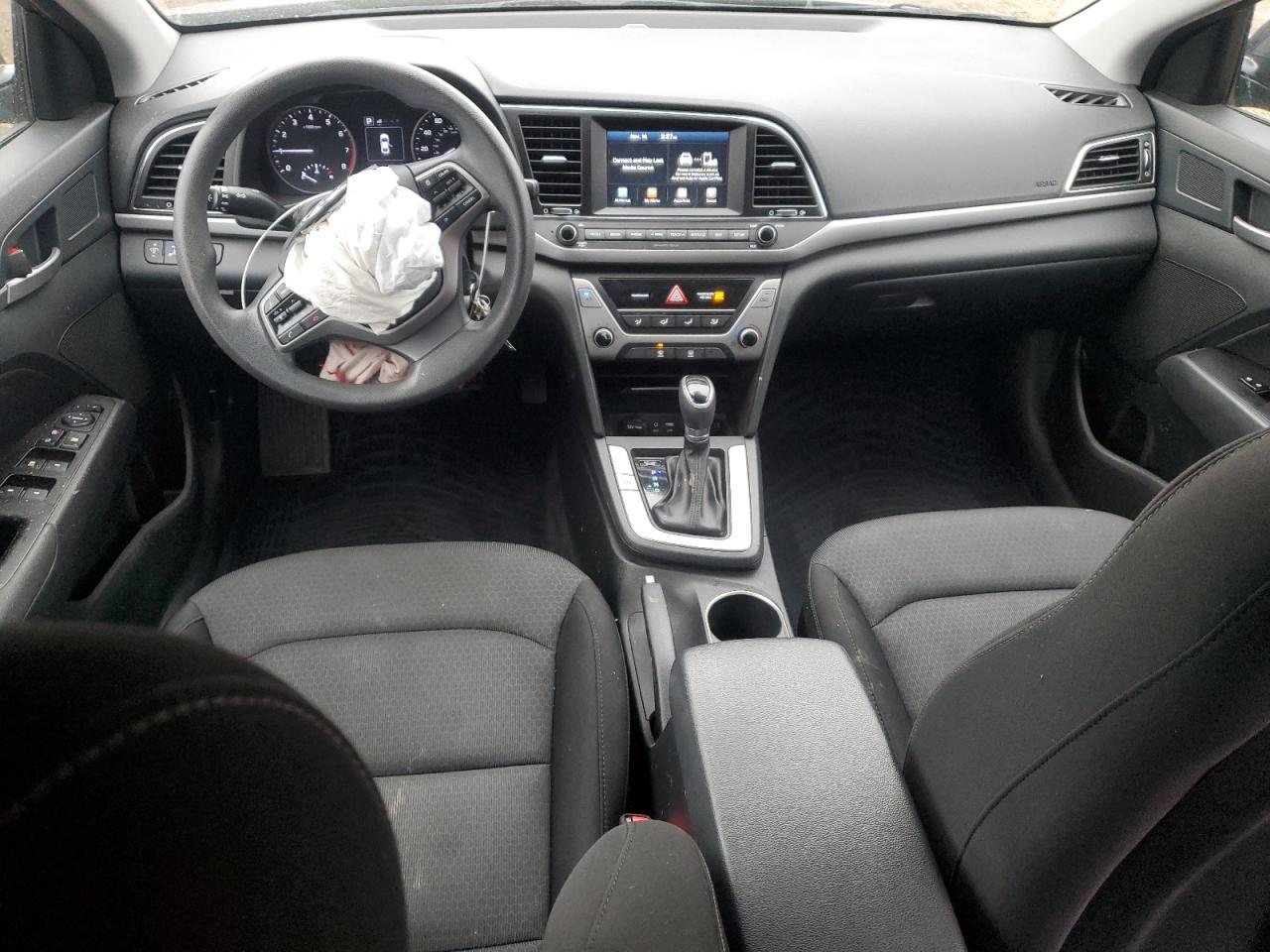 2018 Hyundai Elantra - Image 8