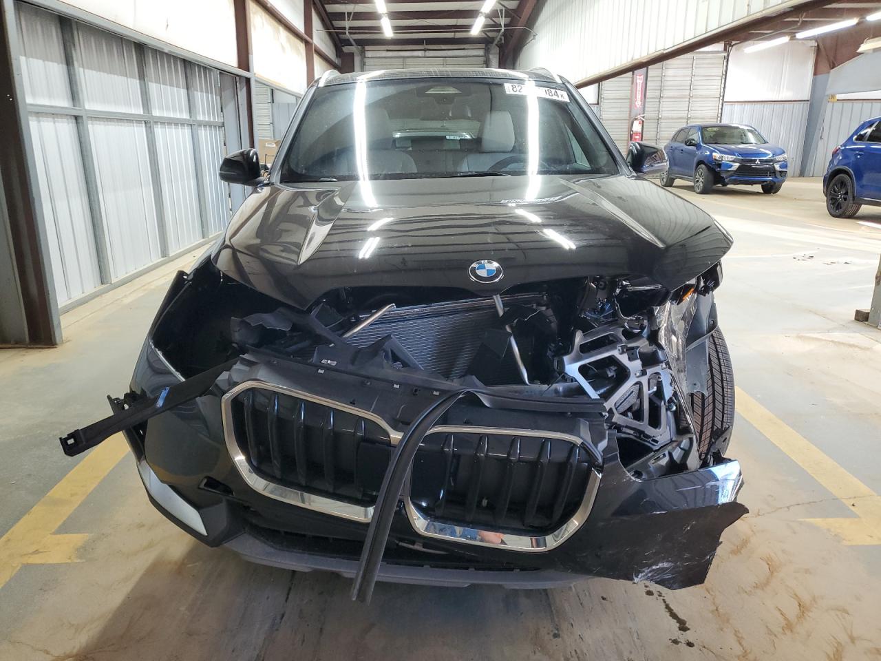 2023 BMW X1 - Image 5