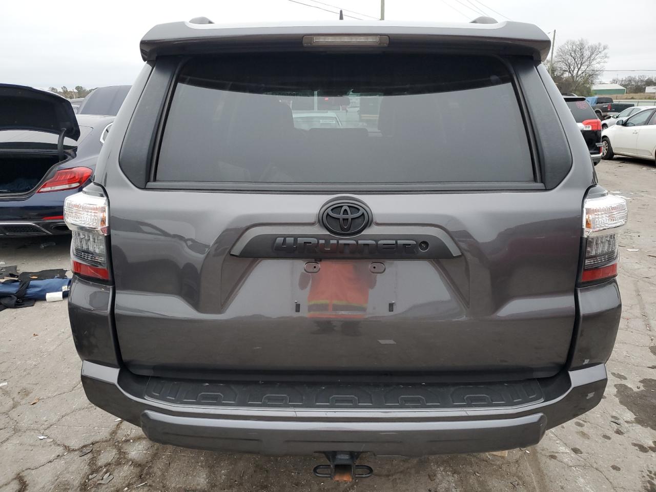 2018 Toyota 4Runner Sr5/Sr5 Premium VIN: JTEBU5JR6J5585142 Lot: 78990914