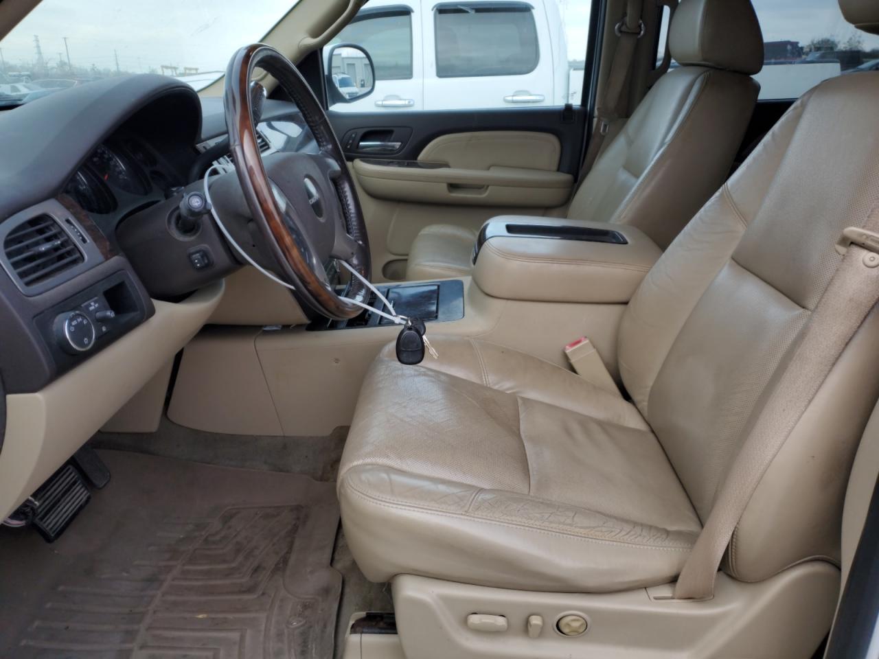 2009 GMC Yukon - Image 7