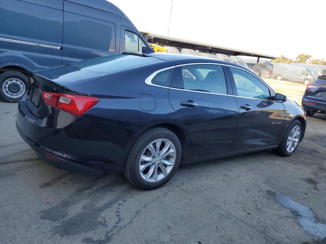 VIN 1G1ZD5STXPF187084 2023 CHEVROLET MALIBU no.3