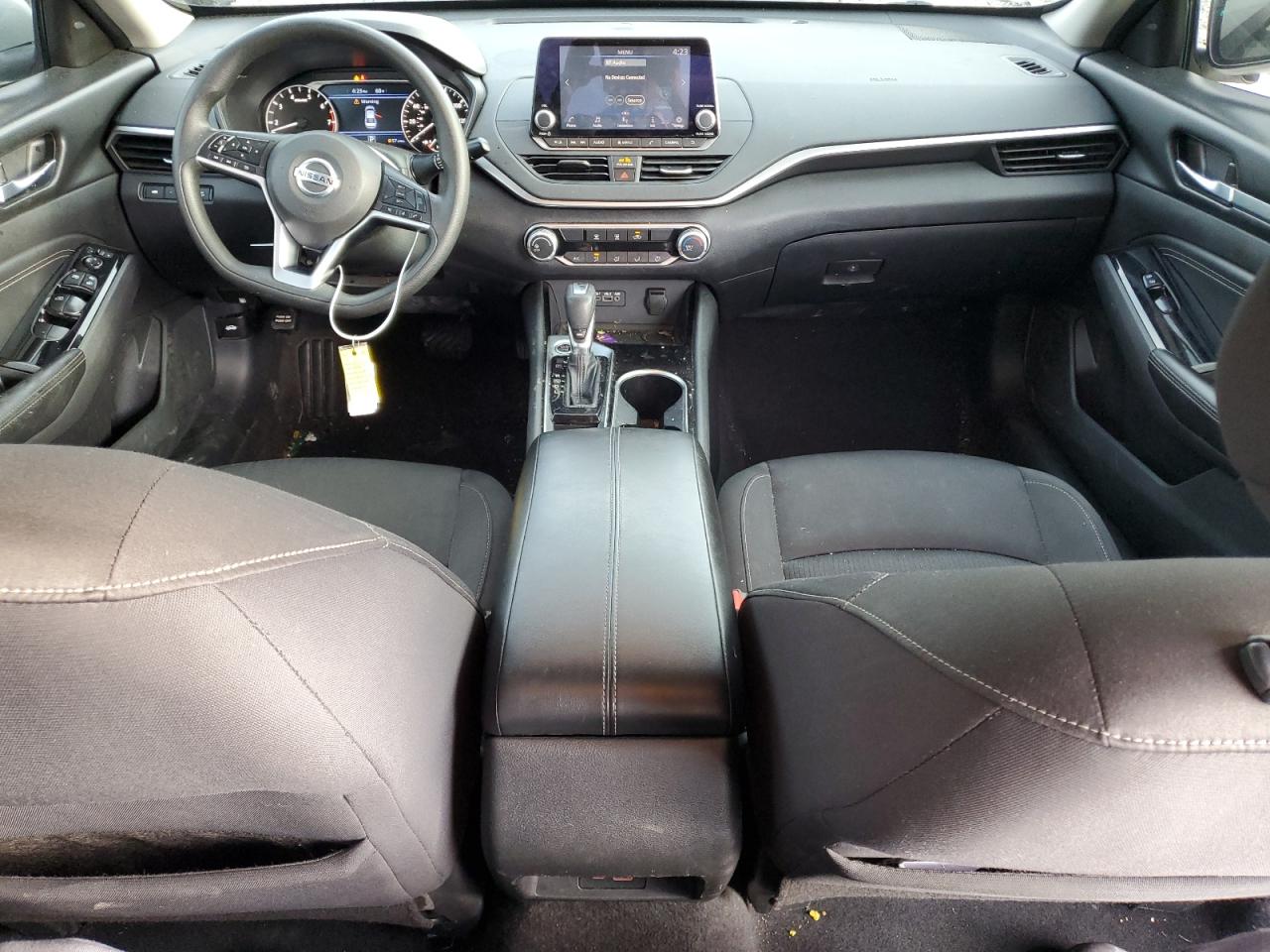 2021 Nissan Altima - Image 8