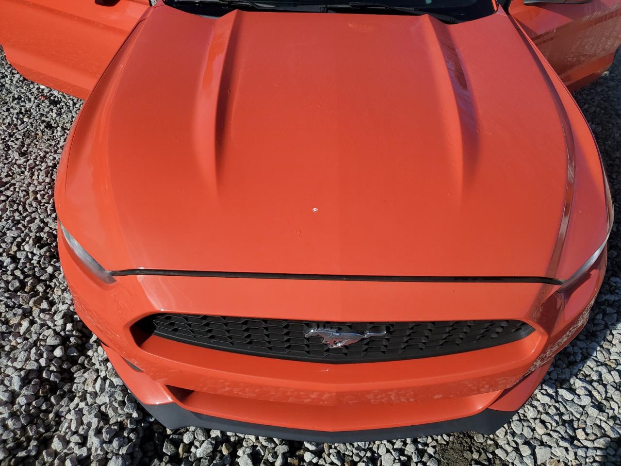 2016 Ford Mustang - Image 11