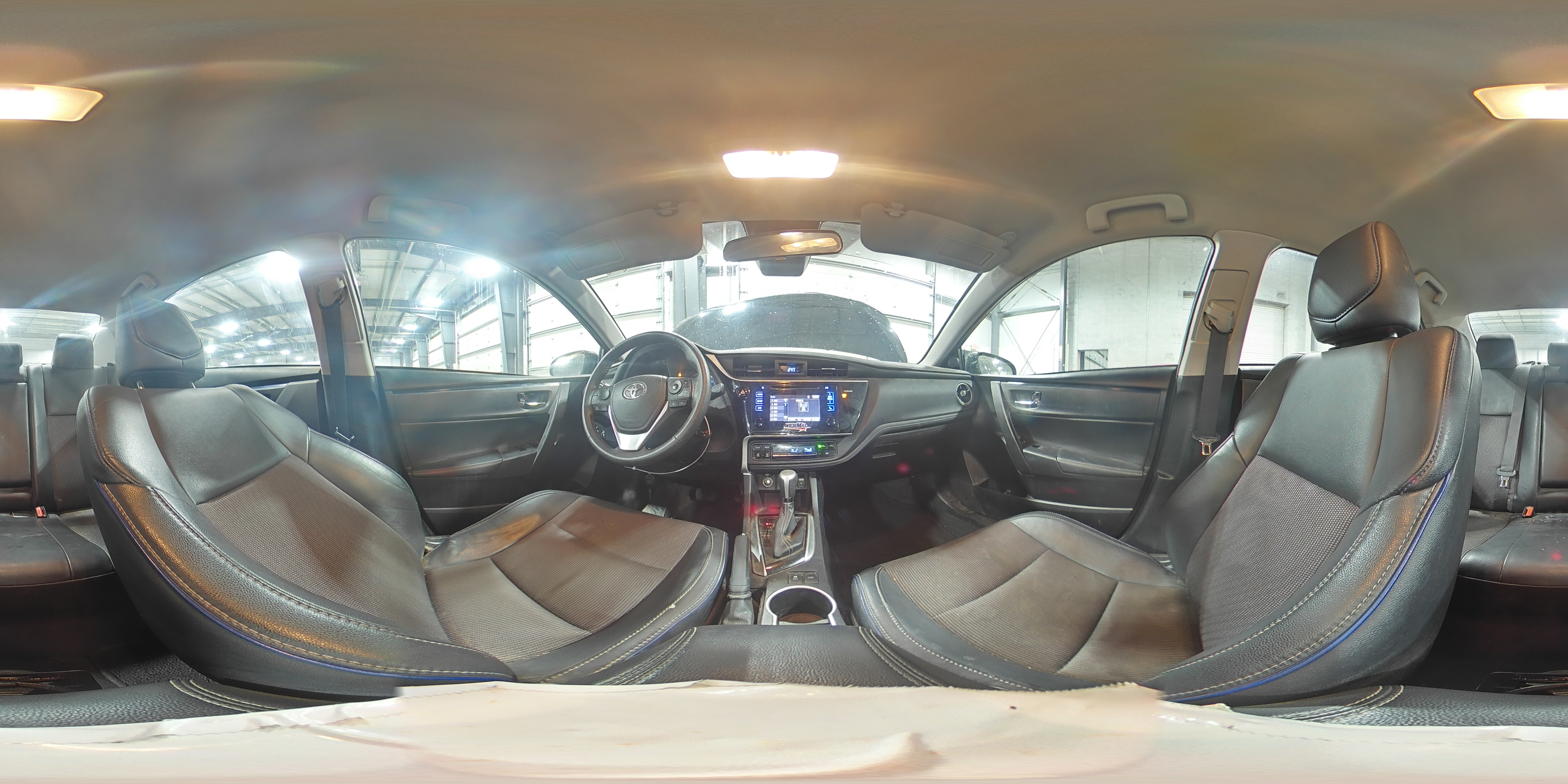 2017 Toyota Corolla - Image 15